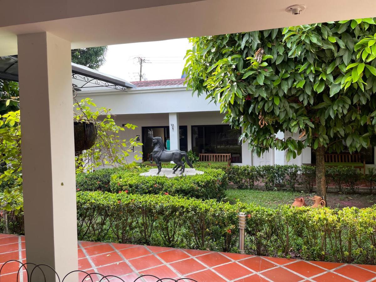 Hotel Melgar Villa Valeria Boutique Extérieur photo